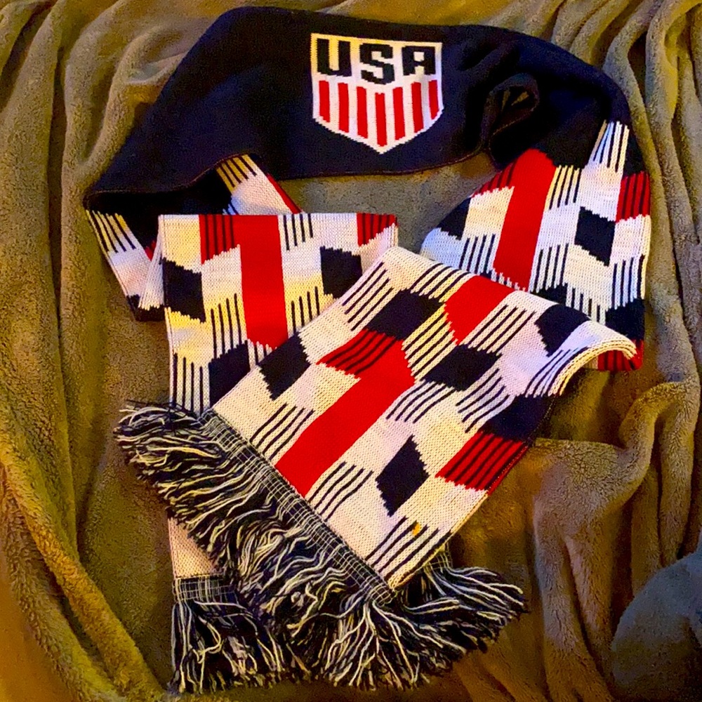 Official USA Soccer Insider Scarf